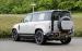 Первые фото Land Rover Defender 2027: внедорожник получит новый дизайн и раздельные кресла